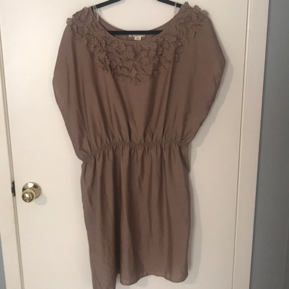 One Clothing tan, floral dress